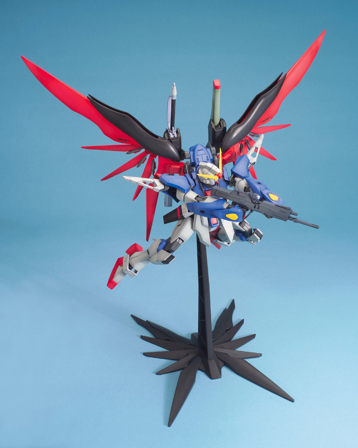 Gundam: MG 1/100 Destiny Gundam